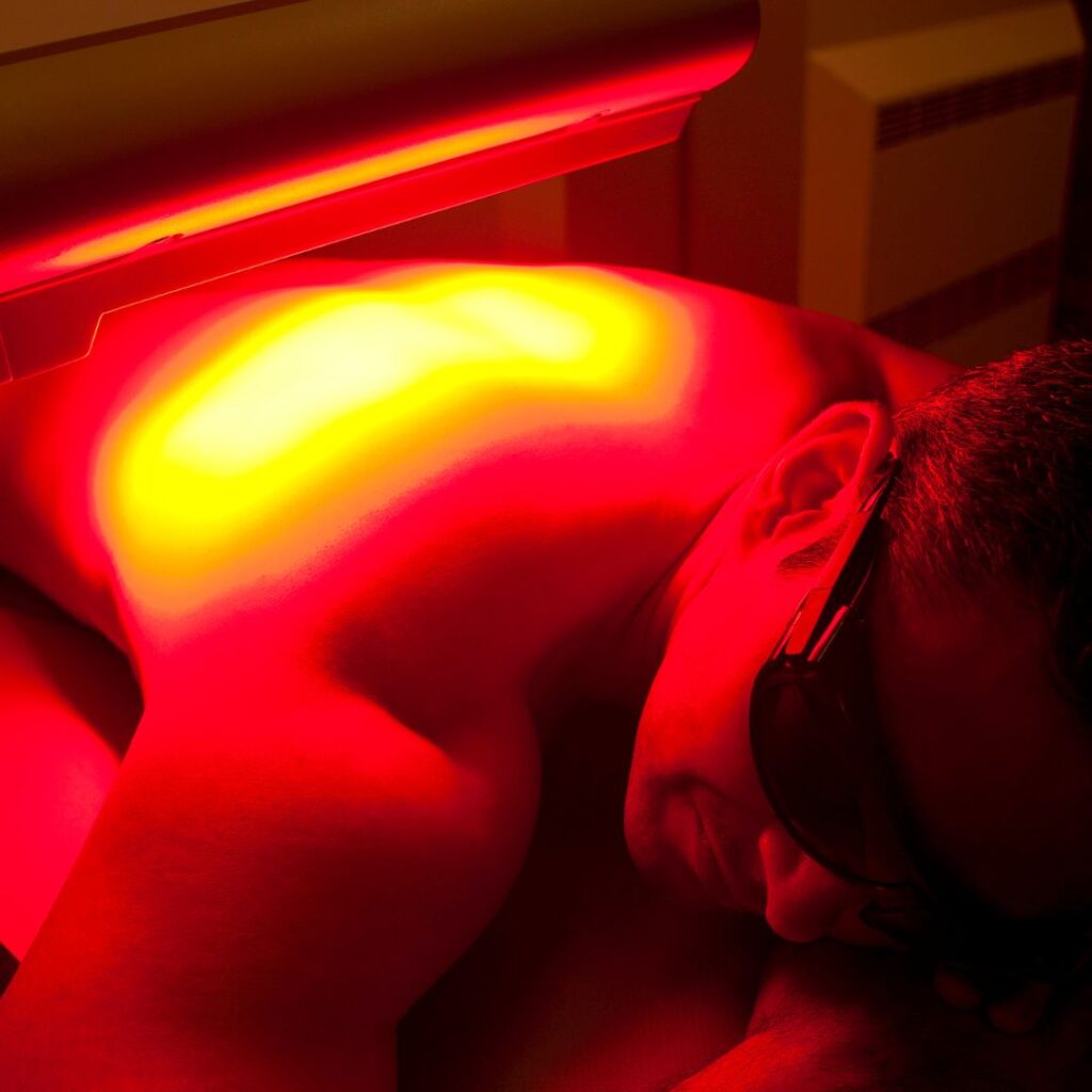 red light therapy on back